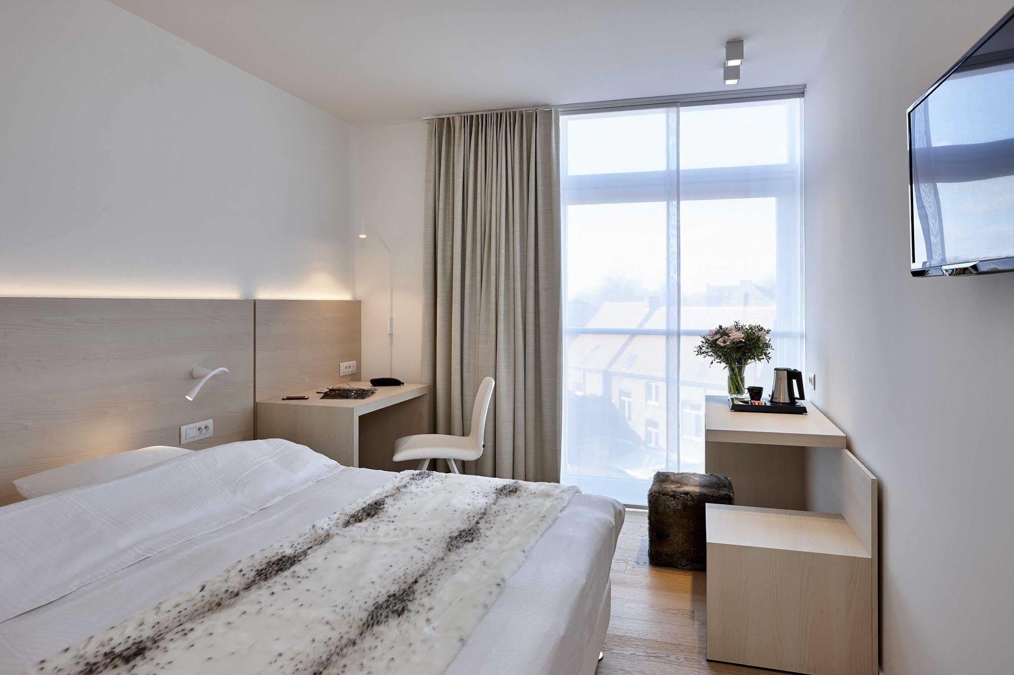Parkhotel Izegem Luaran gambar
